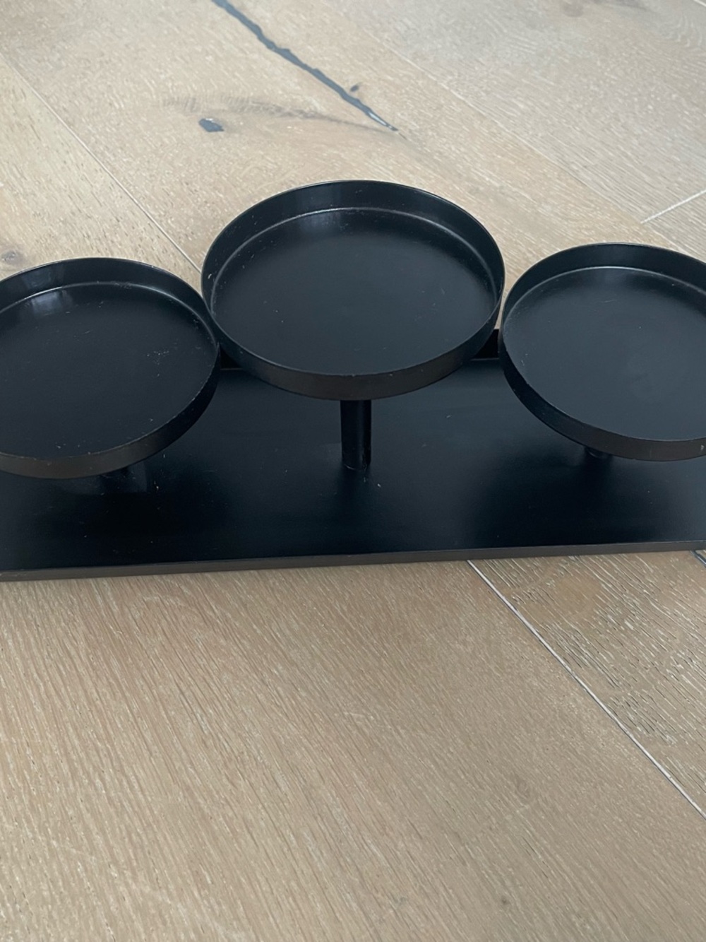 Black Triple Tea Light Candle Holder
